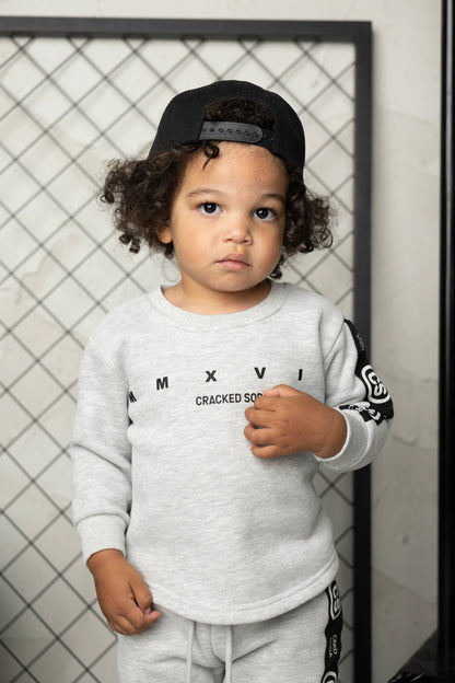 Cracked Soda Oaklen Detail Crew Set Grey Marl