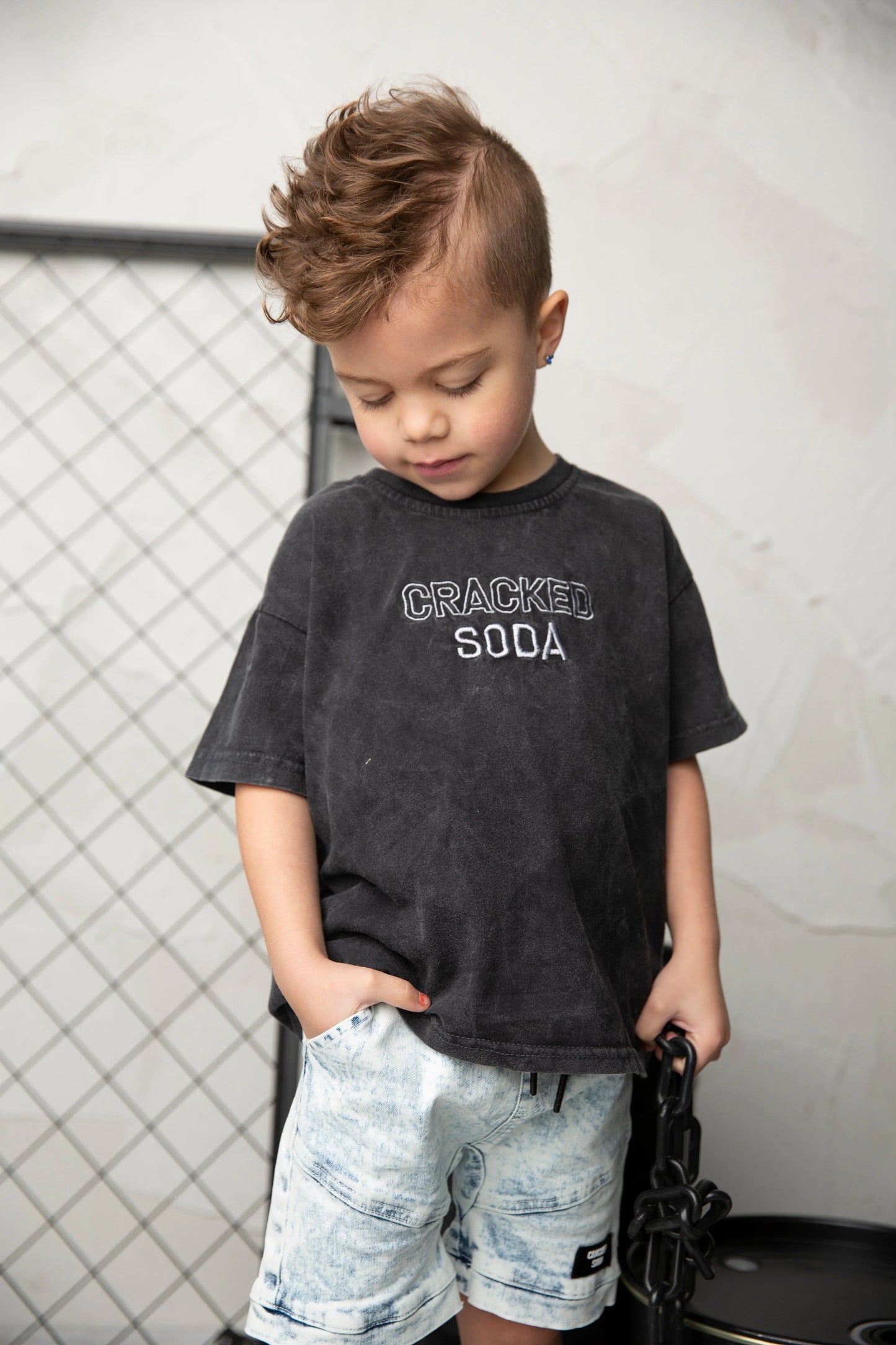 Cracked Soda Mateo Tee Washed Ash