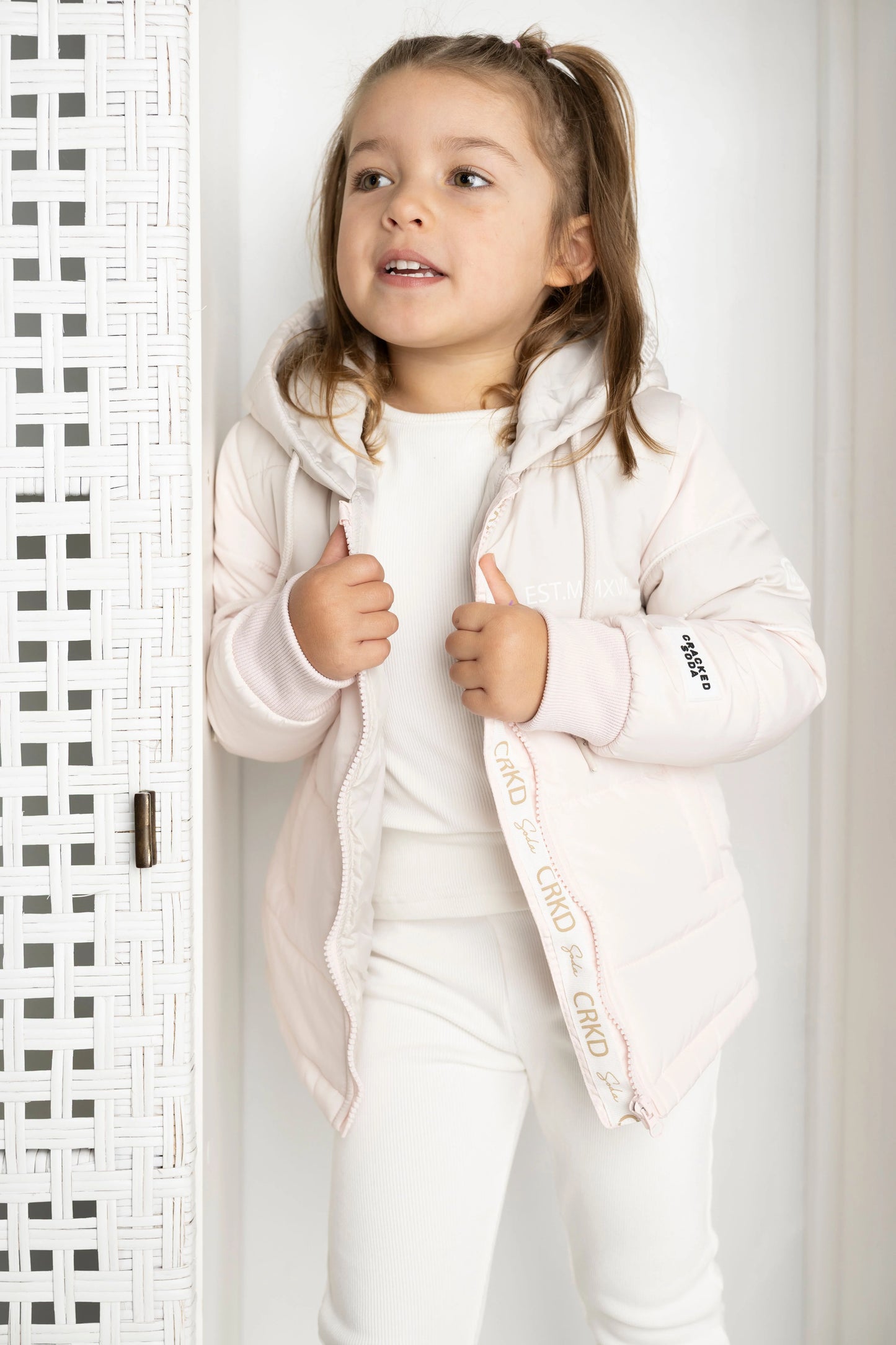 Cracked Soda Dolce Detailed Puffer Jacket Pink