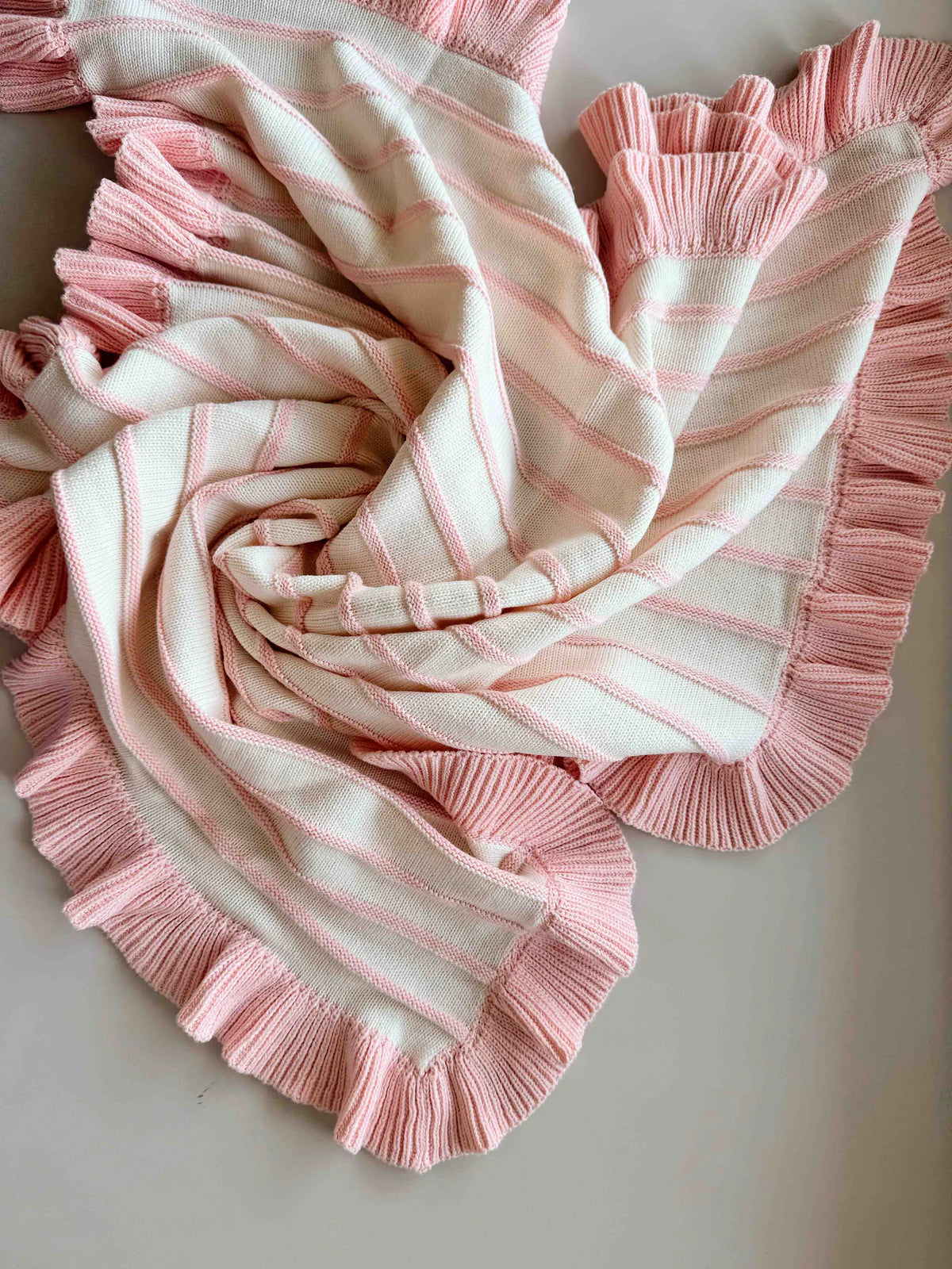 Freckles The Label Raised Stripe Frill Blanket Sweetpea
