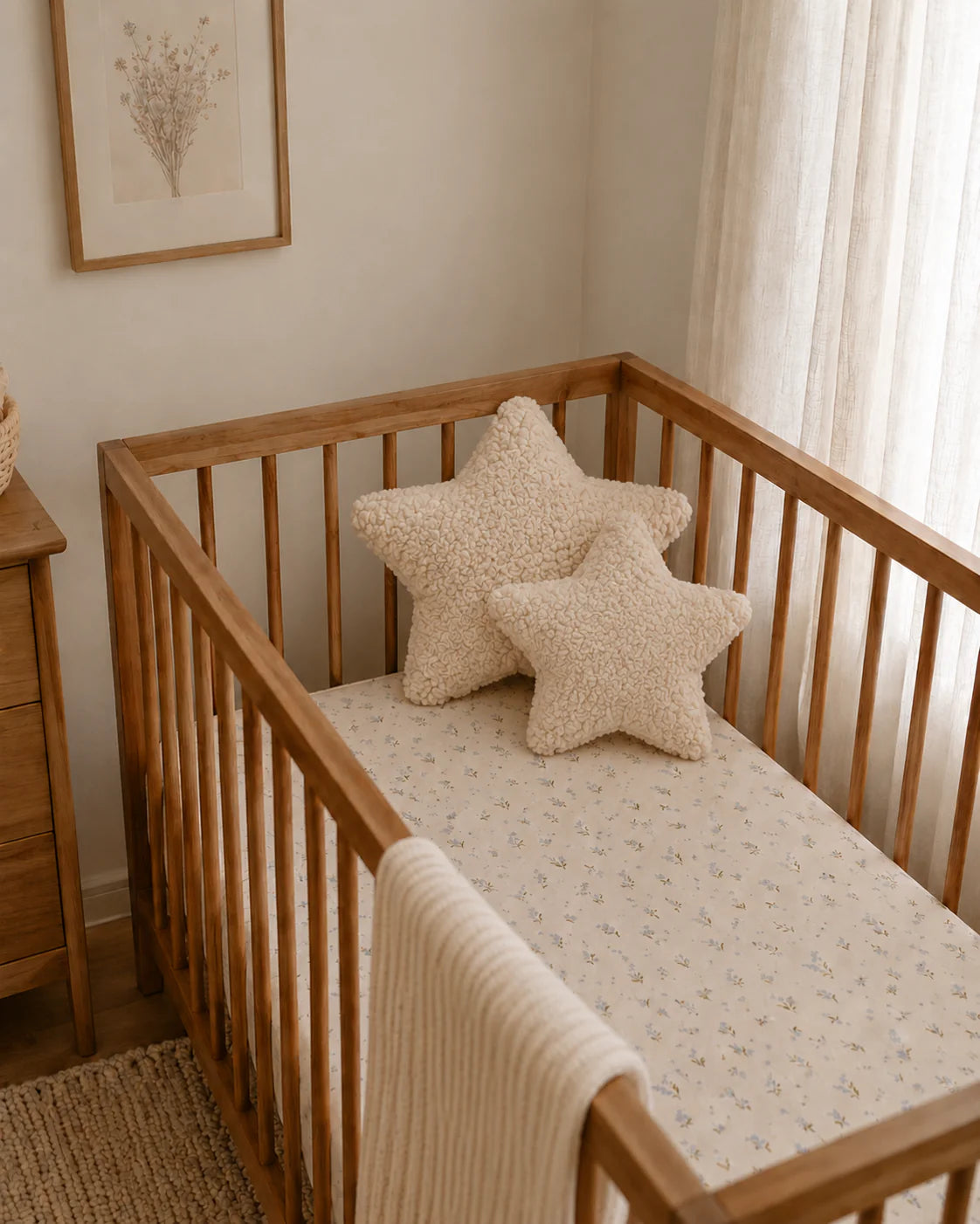 By Lulu The Label Milk Sherpa Star Cushion – 2 Sizes