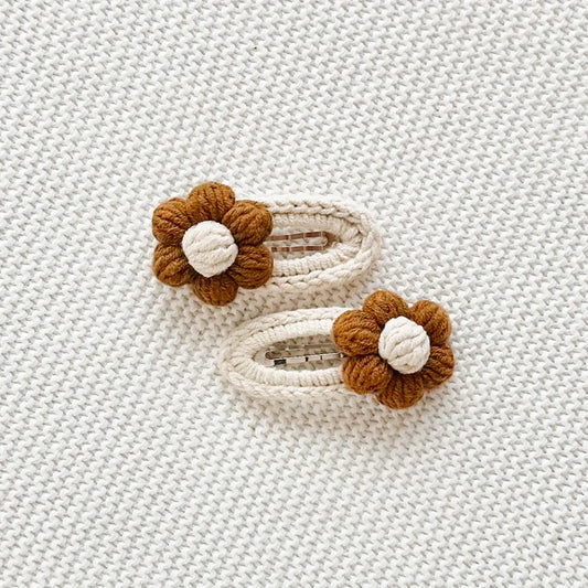Blossom & Pear Daisy Crochet Hair Clip Set of 2 Beige Daisy